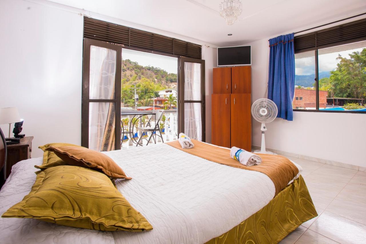 Hotel La Puerta Del Sol La Vega  Luaran gambar